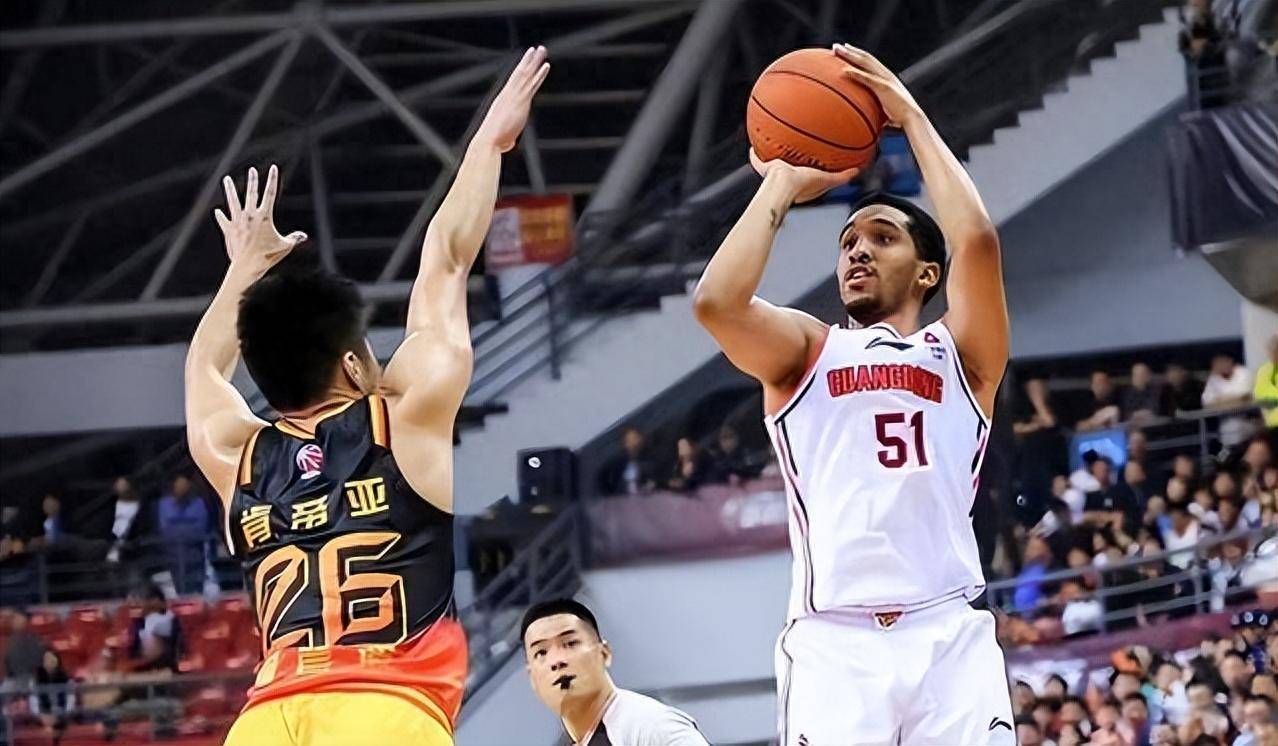 od体育竞技-广州球队在比赛中以微弱优势获胜