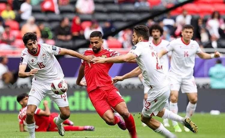 包含南亚球队士气高涨，备战亚洲足球联赛的词条