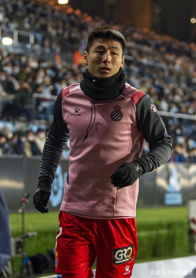 od体育电竞-关于塞尔塔前锋进球后庆祝，赢得球迷掌声的信息