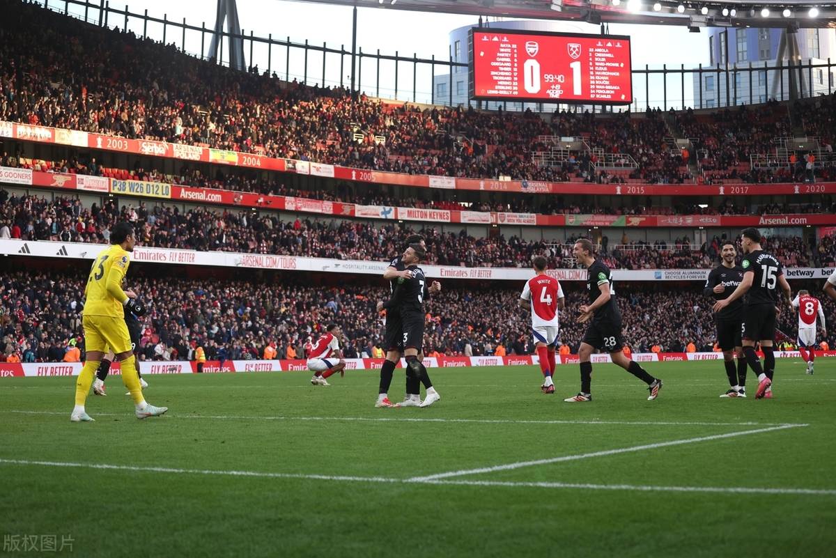 阿森纳客场凯旋,出人意料地赢球的简单介绍 阿森纳客场凯旋,出人意料地赢球的简单介绍