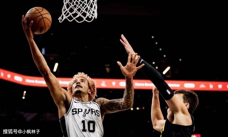 od体育入口-马刺遭遇爵士逆转失去胜利