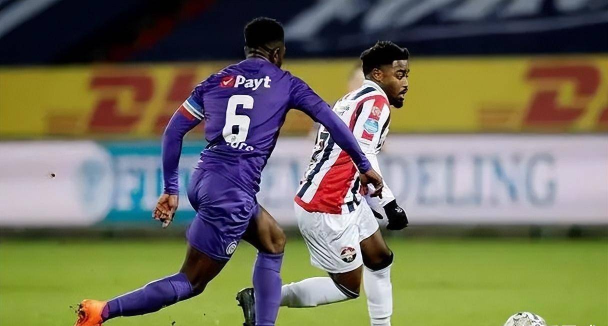 关于汉诺威96主帅对球队未来充满信心,锲而不舍的信息 关于汉诺威96主帅对球队未来充满信心,锲而不舍的信息