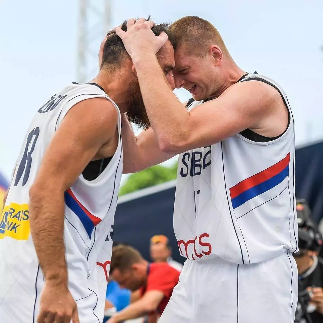 塞尔维亚惊险获胜,积分攀升 塞尔维亚惊险获胜,积分攀升